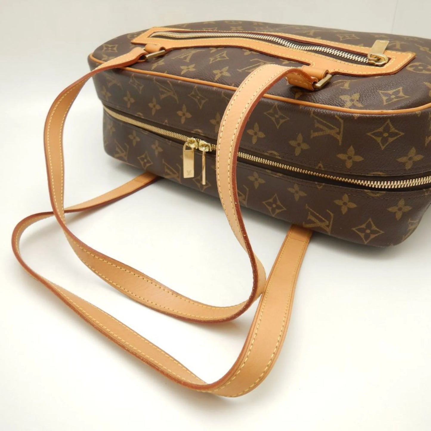 M51181 GM (Good) 251475 LOUIS Monogram VUITTON Brown City Shoulder Bag Pre-Owned