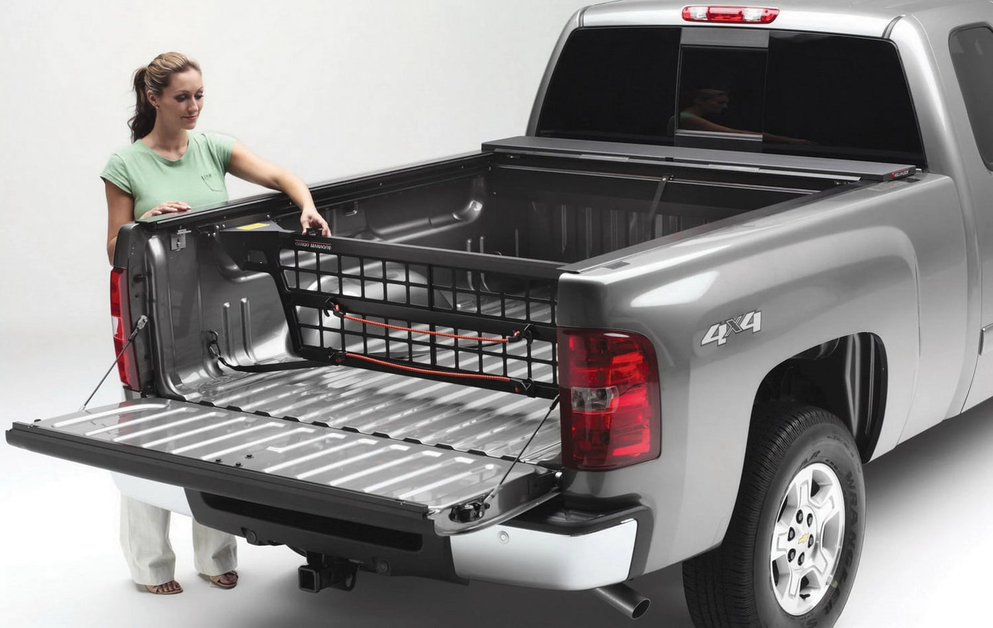 Compatible Bed Rolling 2015-2022 Roll-N-Lock Truck GMC Manager Colorado, 2015-2022 Divider; RealTruck Cargo CM262 Canyon Chevrolet with Select by