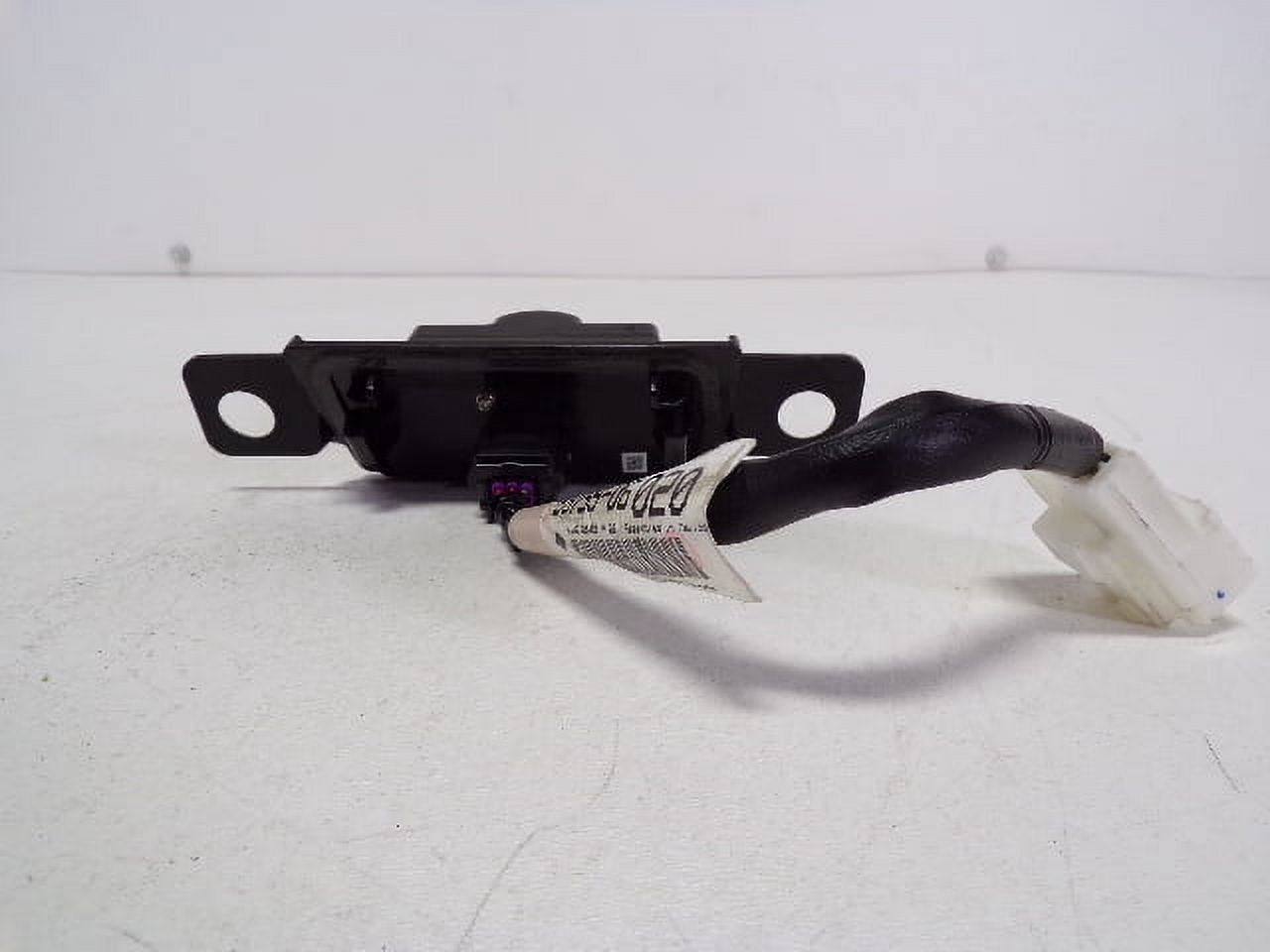 18 Toyota OEM LKQ Backup Camera 19 Camry Rear (Good) 20 Pre-Owned View