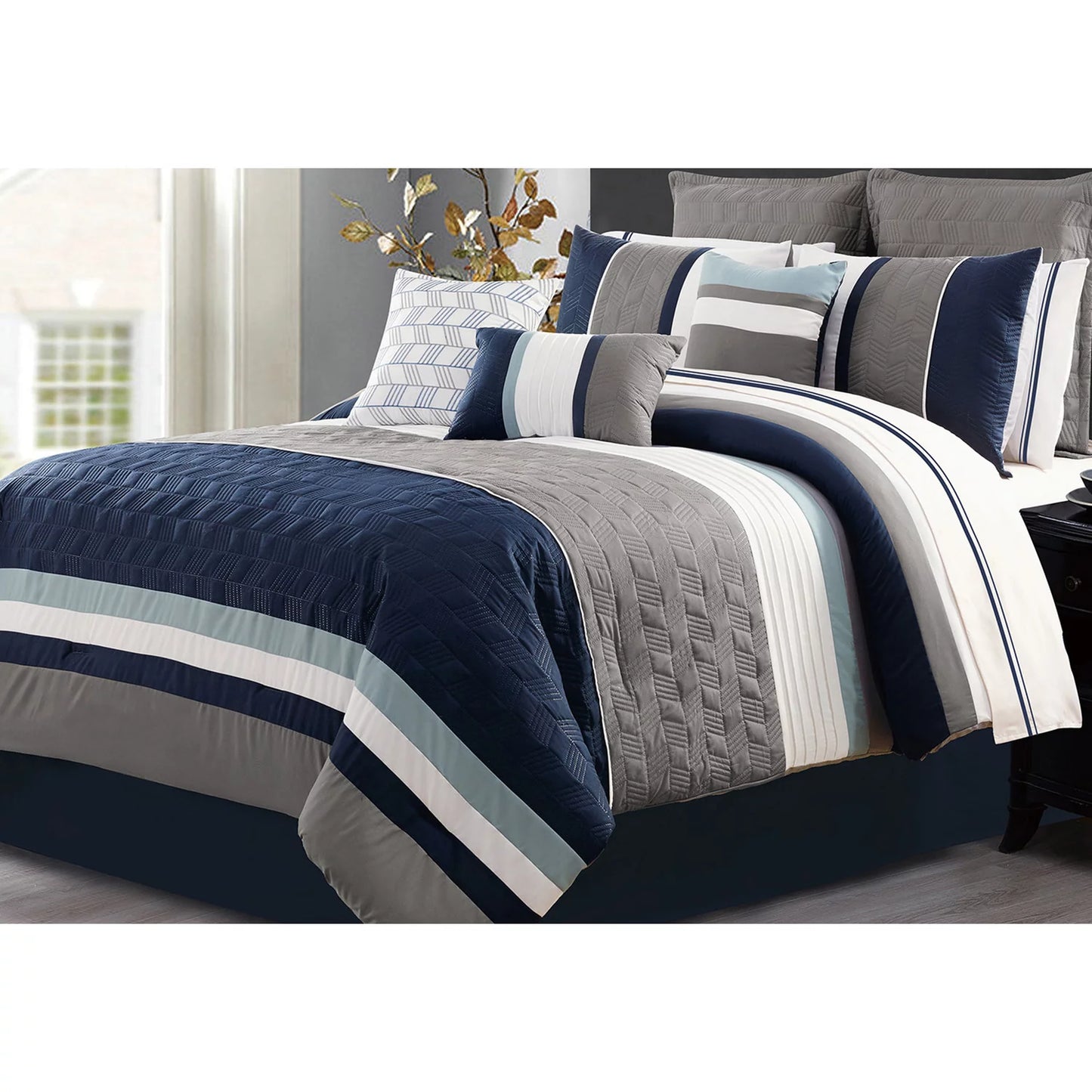 7PC Set Q Ryker Comforter