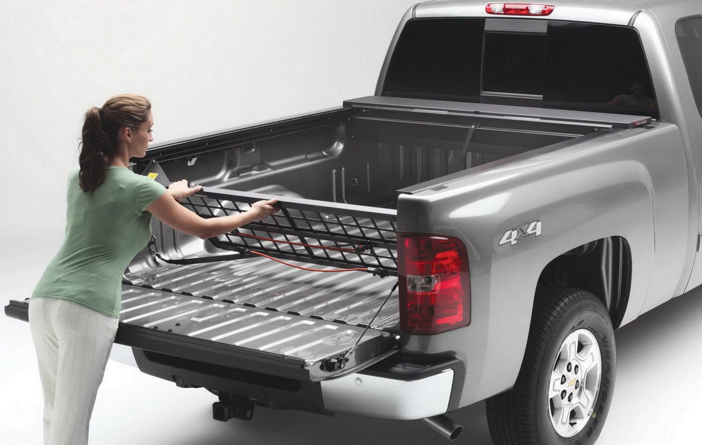 Compatible Bed Rolling 2015-2022 Roll-N-Lock Truck GMC Manager Colorado, 2015-2022 Divider; RealTruck Cargo CM262 Canyon Chevrolet with Select by