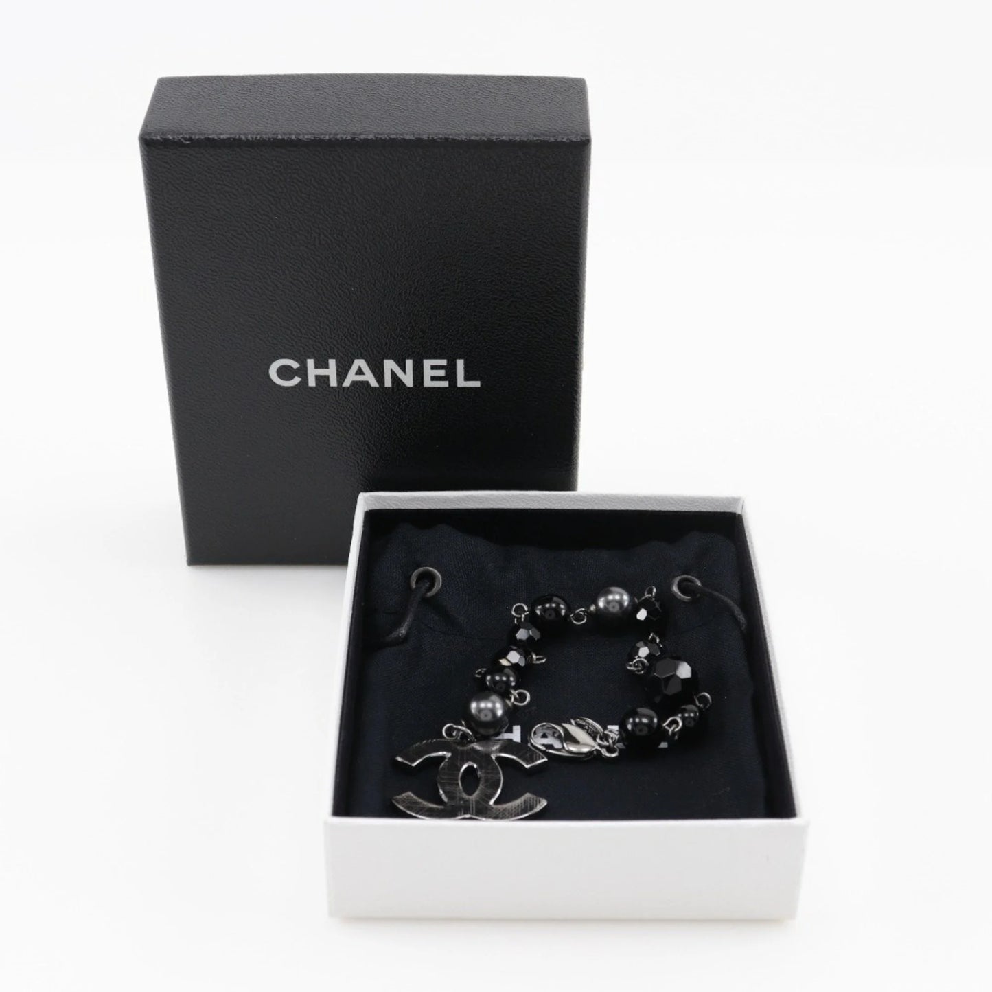 Pre-Owned Metal Chanel Mark Pearl Plastic x Women's CHANEL Fake 09V (Good) Bracelet Coco Silver/Black