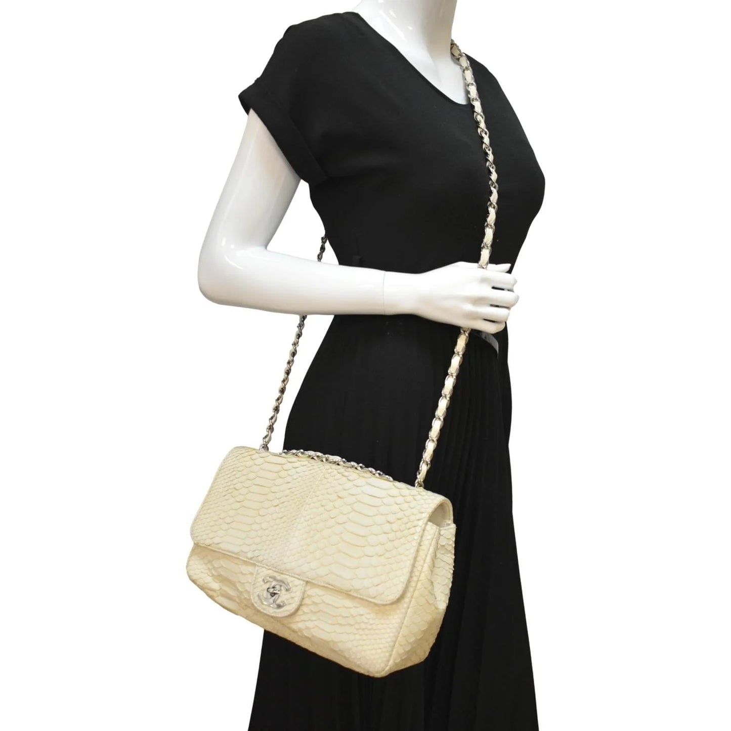 CHANEL Crossbody Pre-Owned Leather Ivory Flap Python Bag