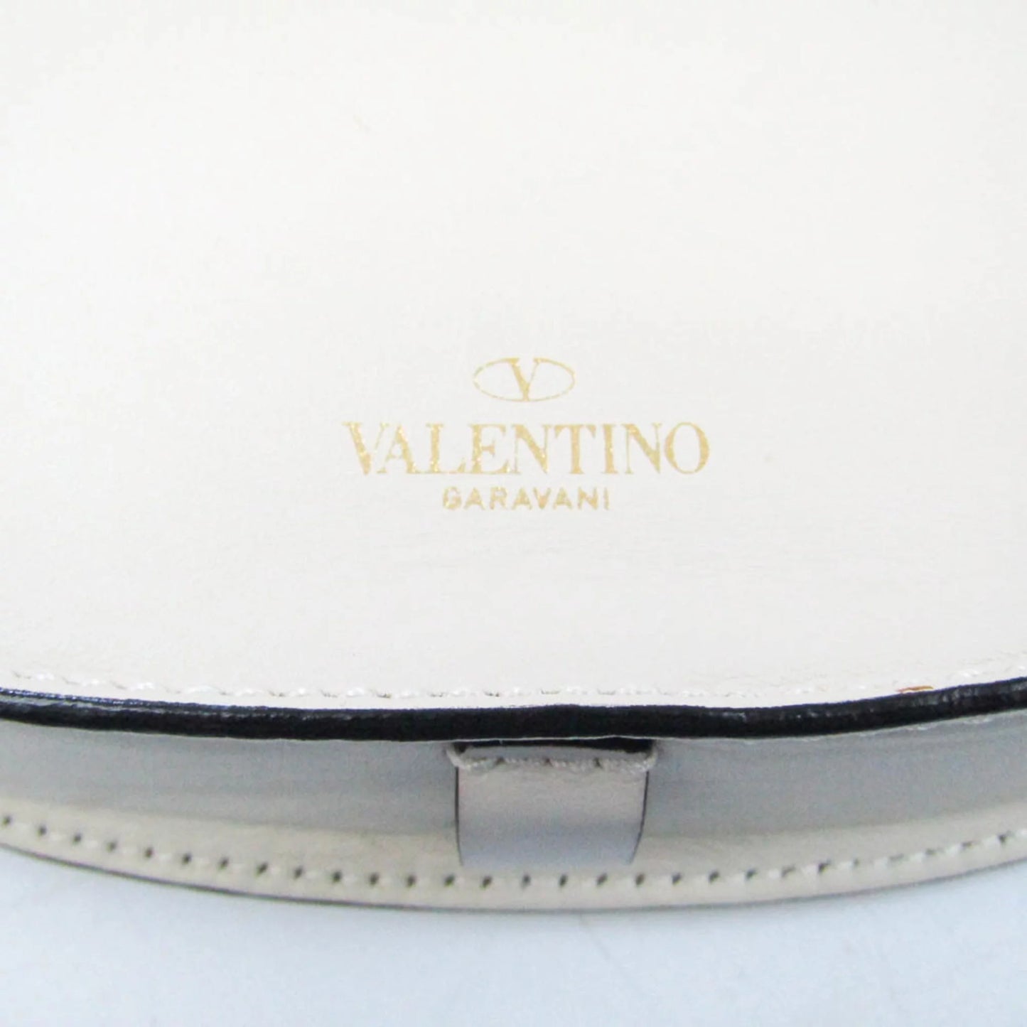 Leather (Good) Valentino Bag Shoulder Garavani Light Women,Men Pre-Owned Beige